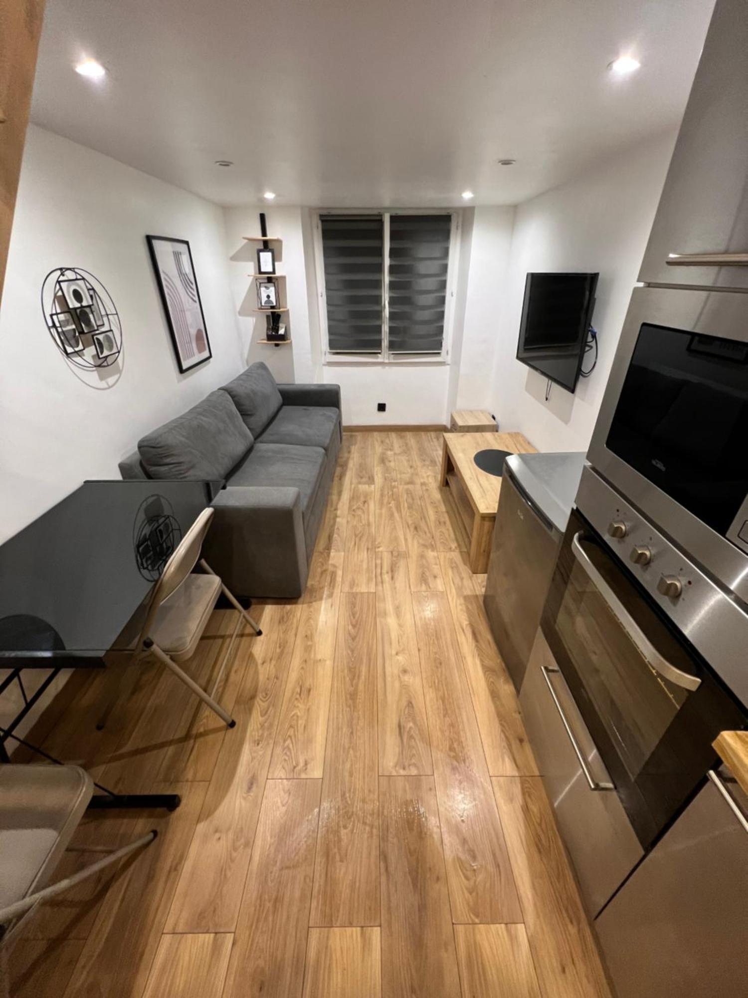 Jolie Studio Plein Centre Apartment