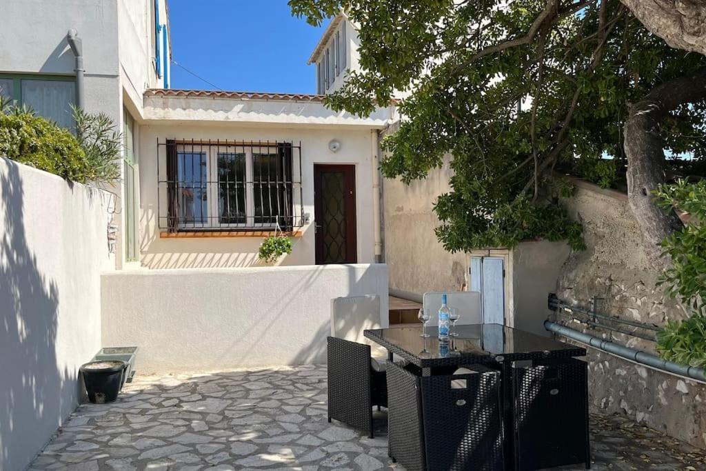 Maison+terrasse Au Calme A 100m De L'eau, Vue Holiday home Marseille