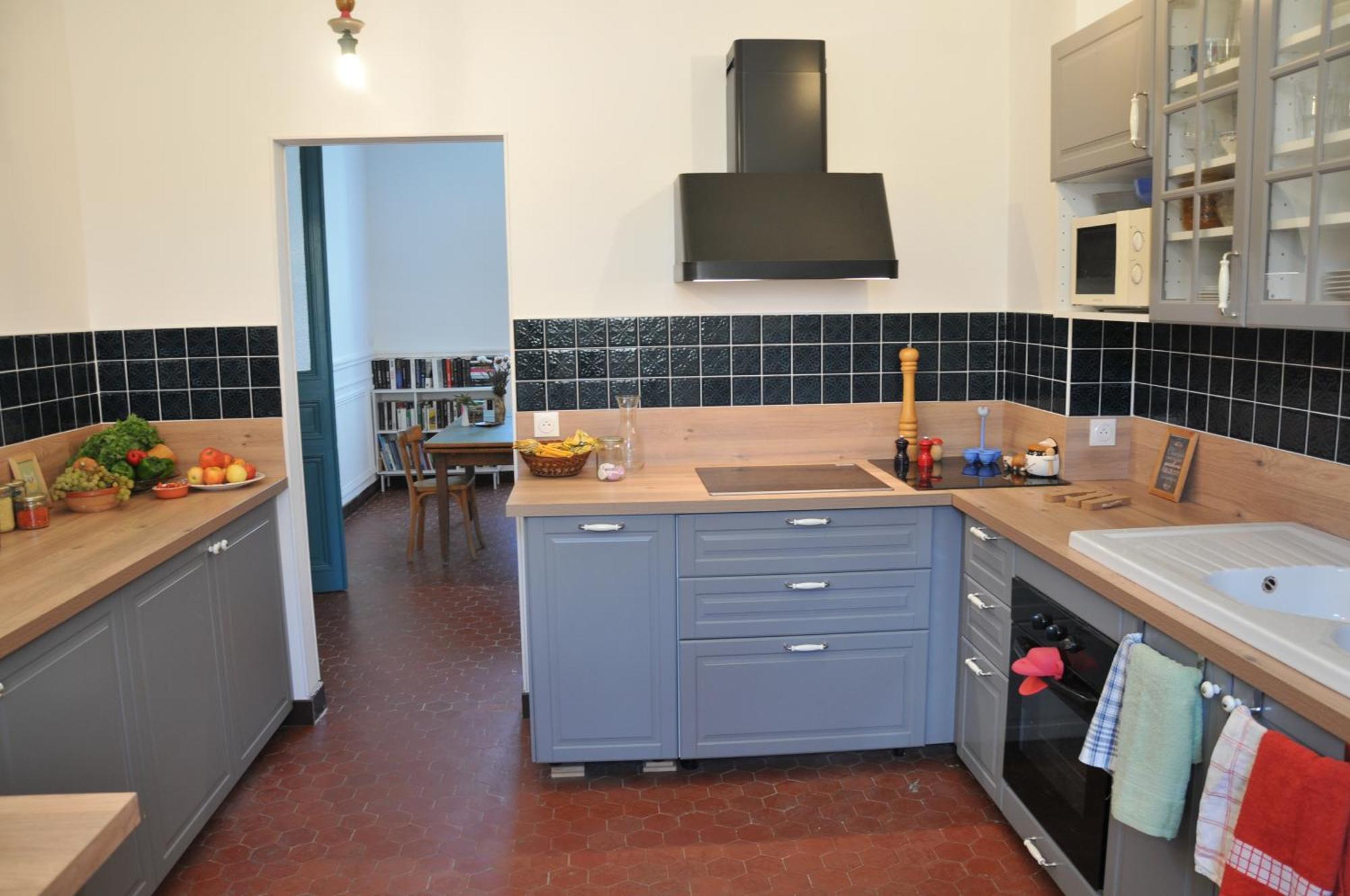 Villa Maison Entiere Avec Un Grand Jardin A 15 Min Du Centre En Transports: Bienvenue A Qg !