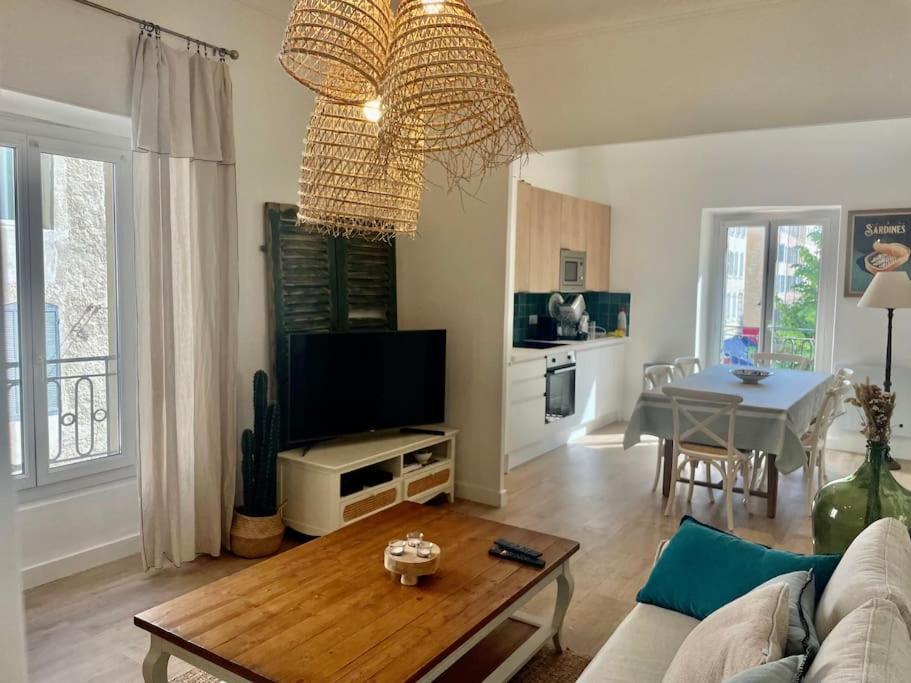 Design Flat On The Old Port-marseille Căn hộ