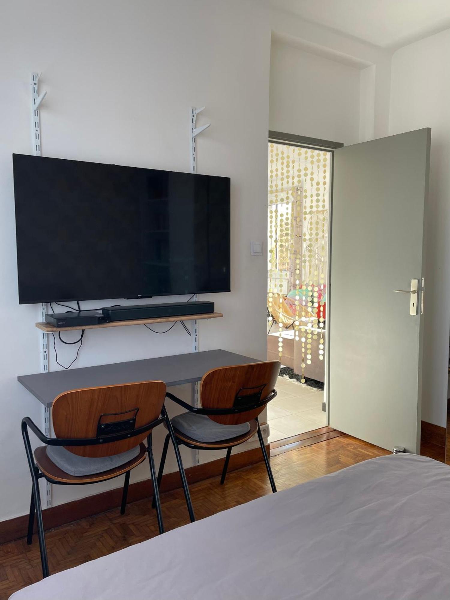 4 Personnes 60 M2 Terrasse 35m2 Sejour Sud 2 Vraies Gare Saint-charles Universite Marsella