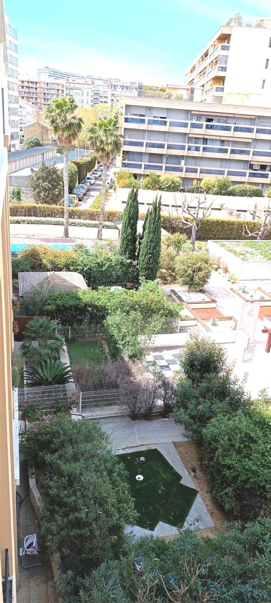 Grand T4 Carre D'or 13008 Apartment *