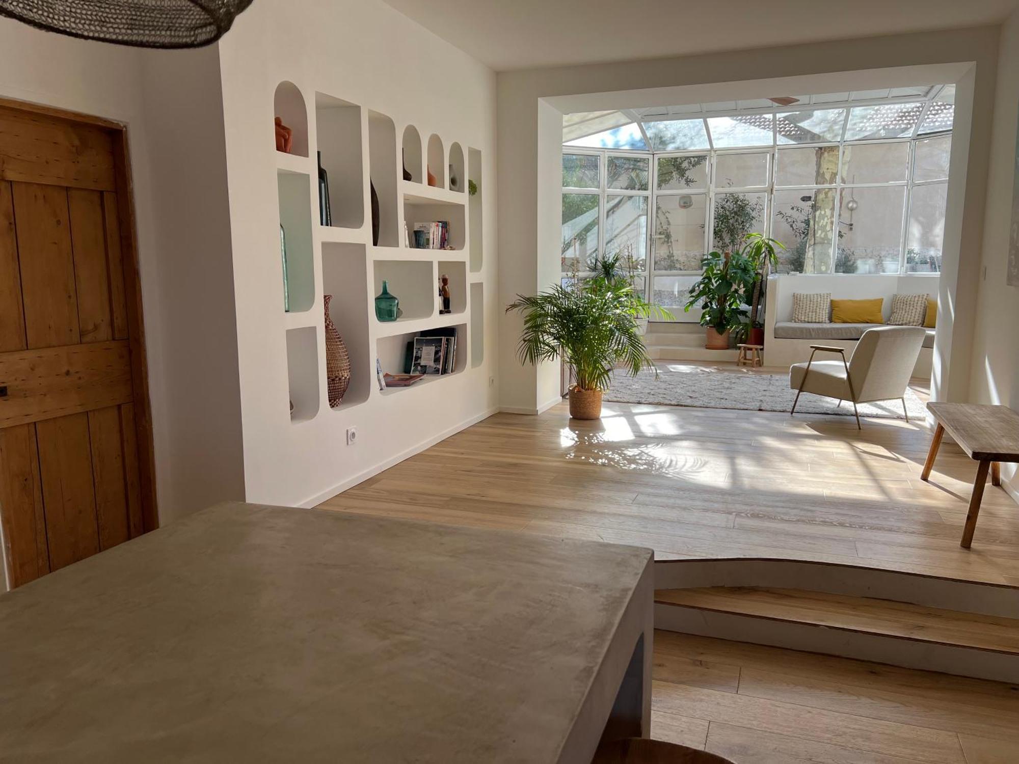 Appartement Bord De Mer, Magnifique De 150m2 Avec Jardin *