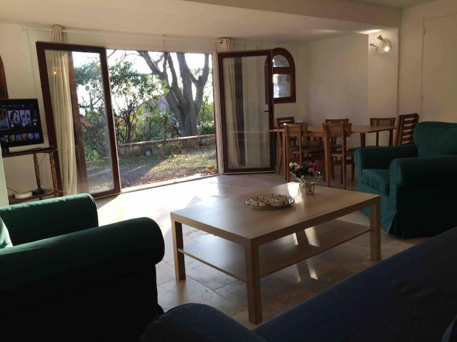 Flc- Unique - Calme - 2 - Metro 700m Holiday home Marseille