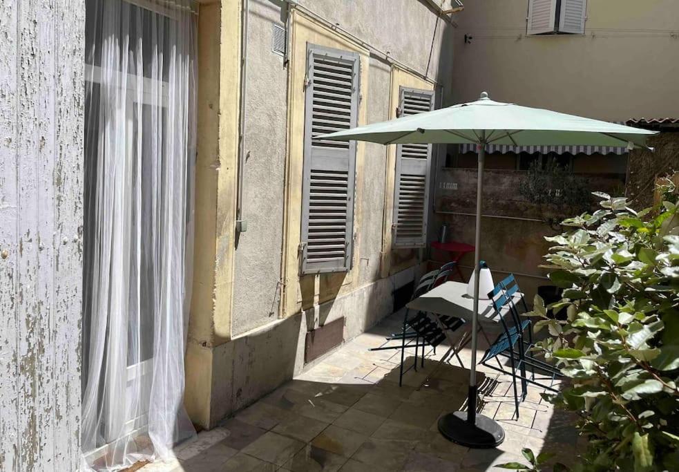 Cote Cour Marseille