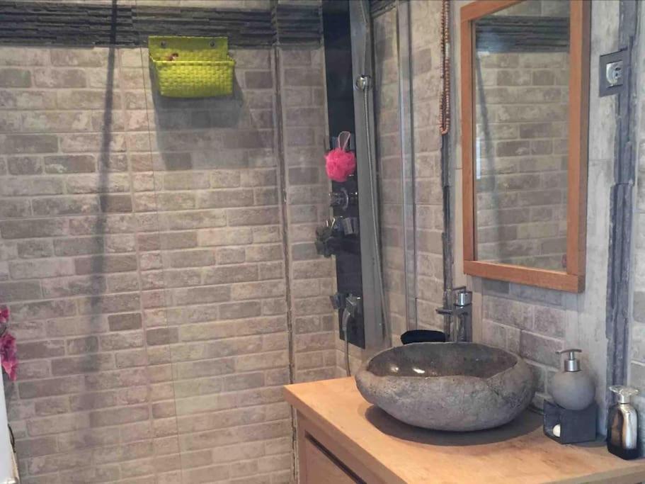 T2 Roof Top Full Center Parking Prive Appartement