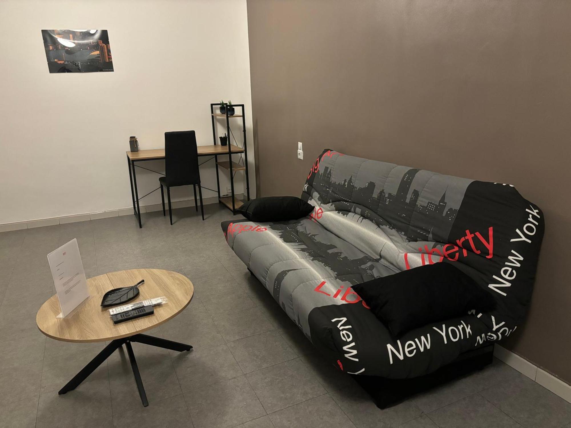 Grand Gare St Charles 3 Pieces Appartement