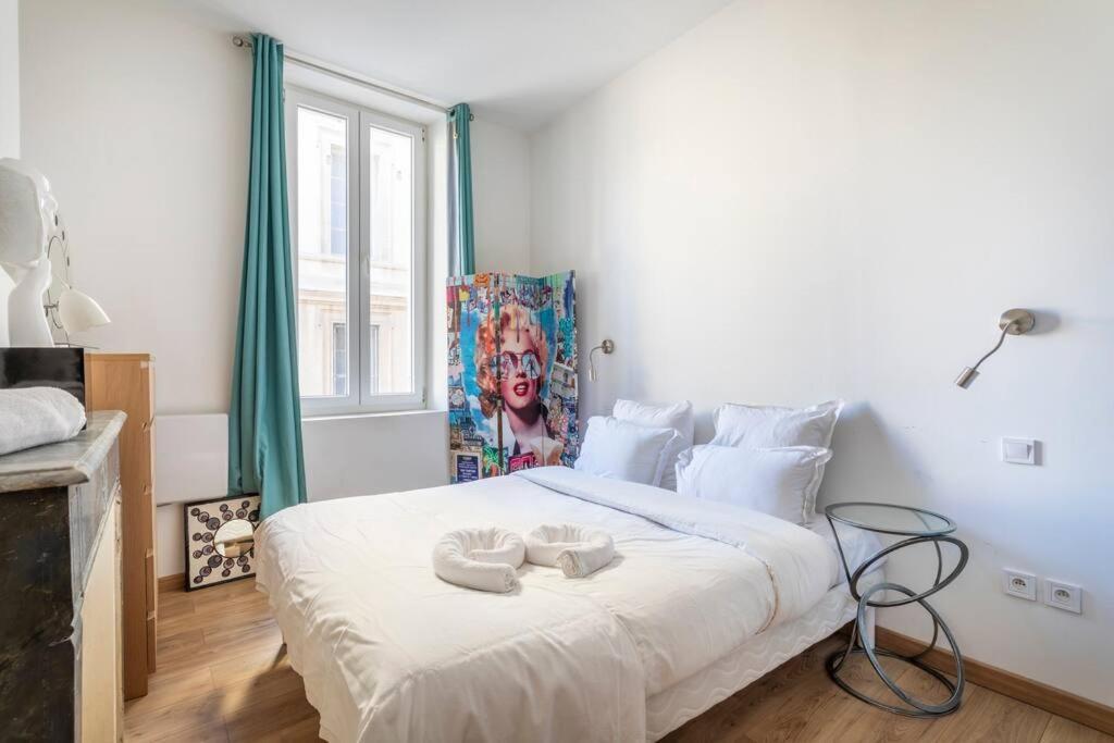 7four Avec Vu Major * Marseille