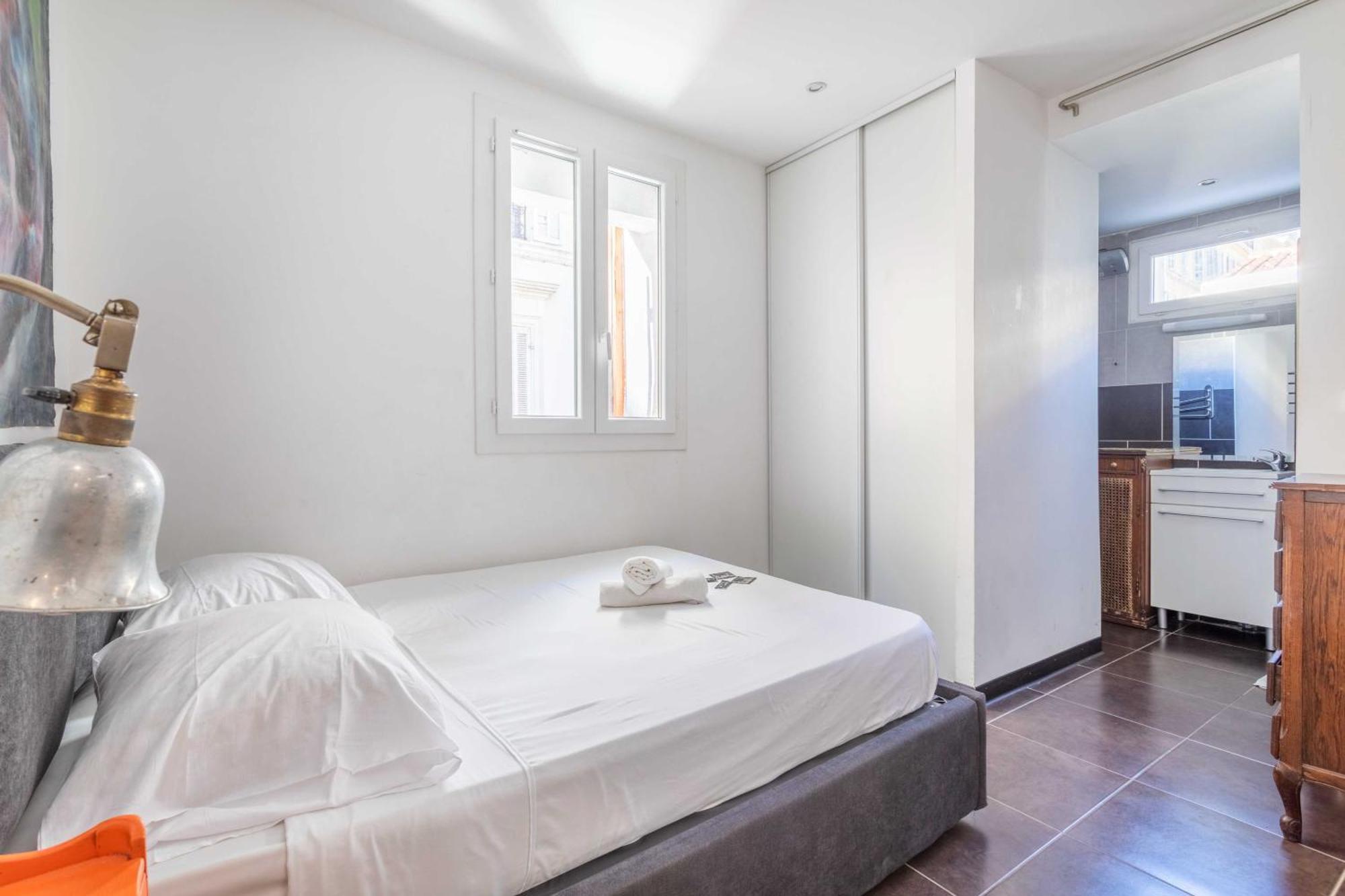 Cozy 1 Bedroom In La Plaine District *