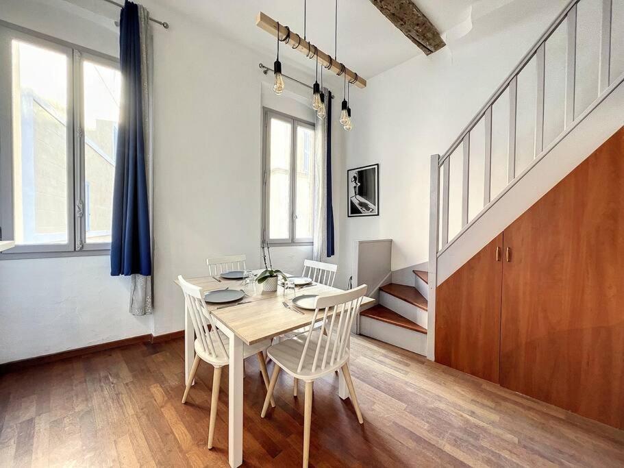 Charming Mezzanine - Historic District - Les Freres De La Loc' Apartamento Marsella