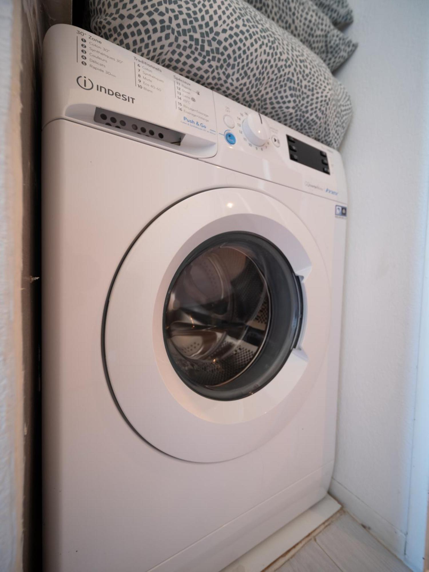 Tout Equipe A 6 Minutes De La Gare St Charles Apartment Marseille