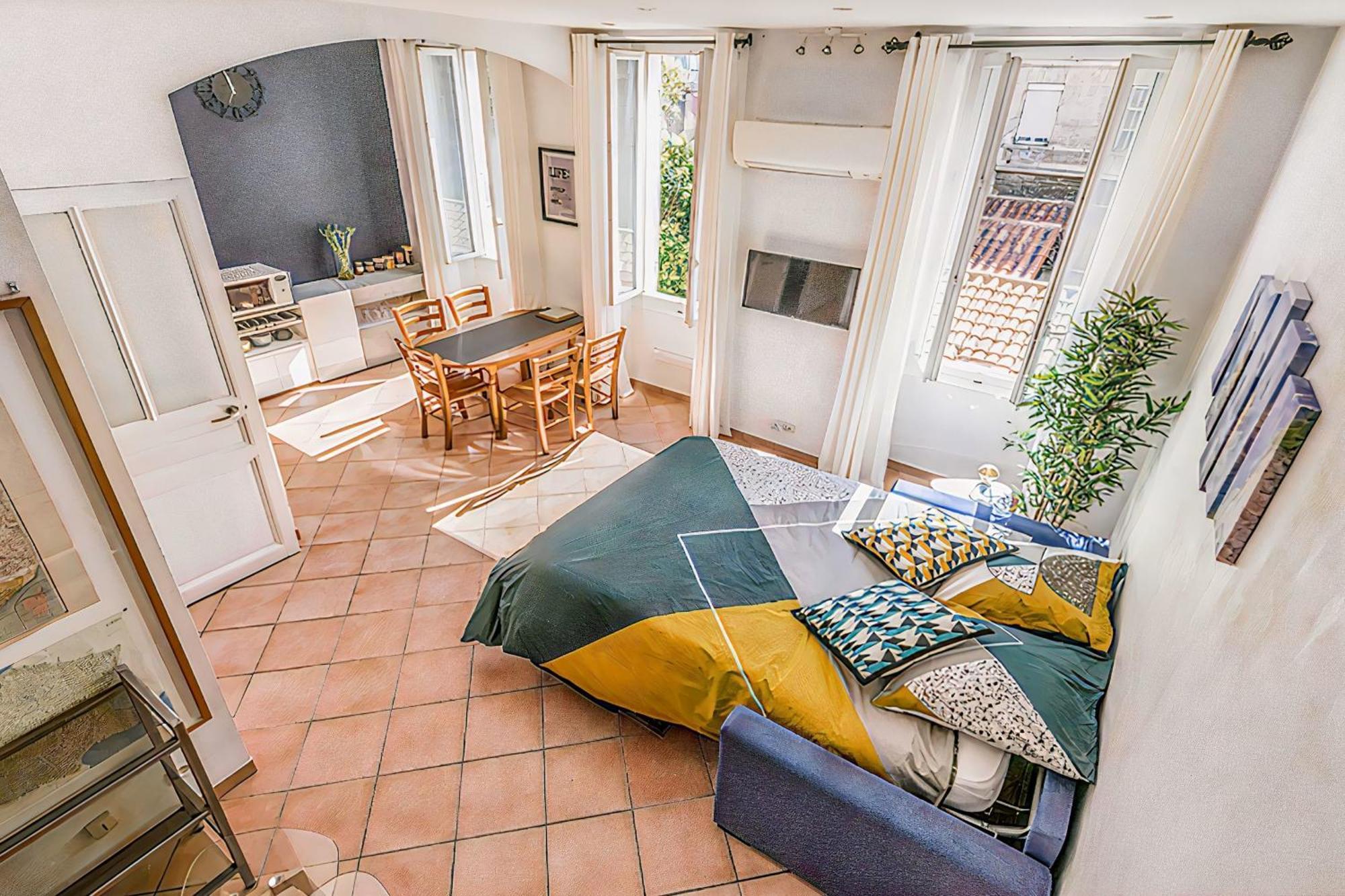 Beautiful Close To The Park Longchamp Marselha