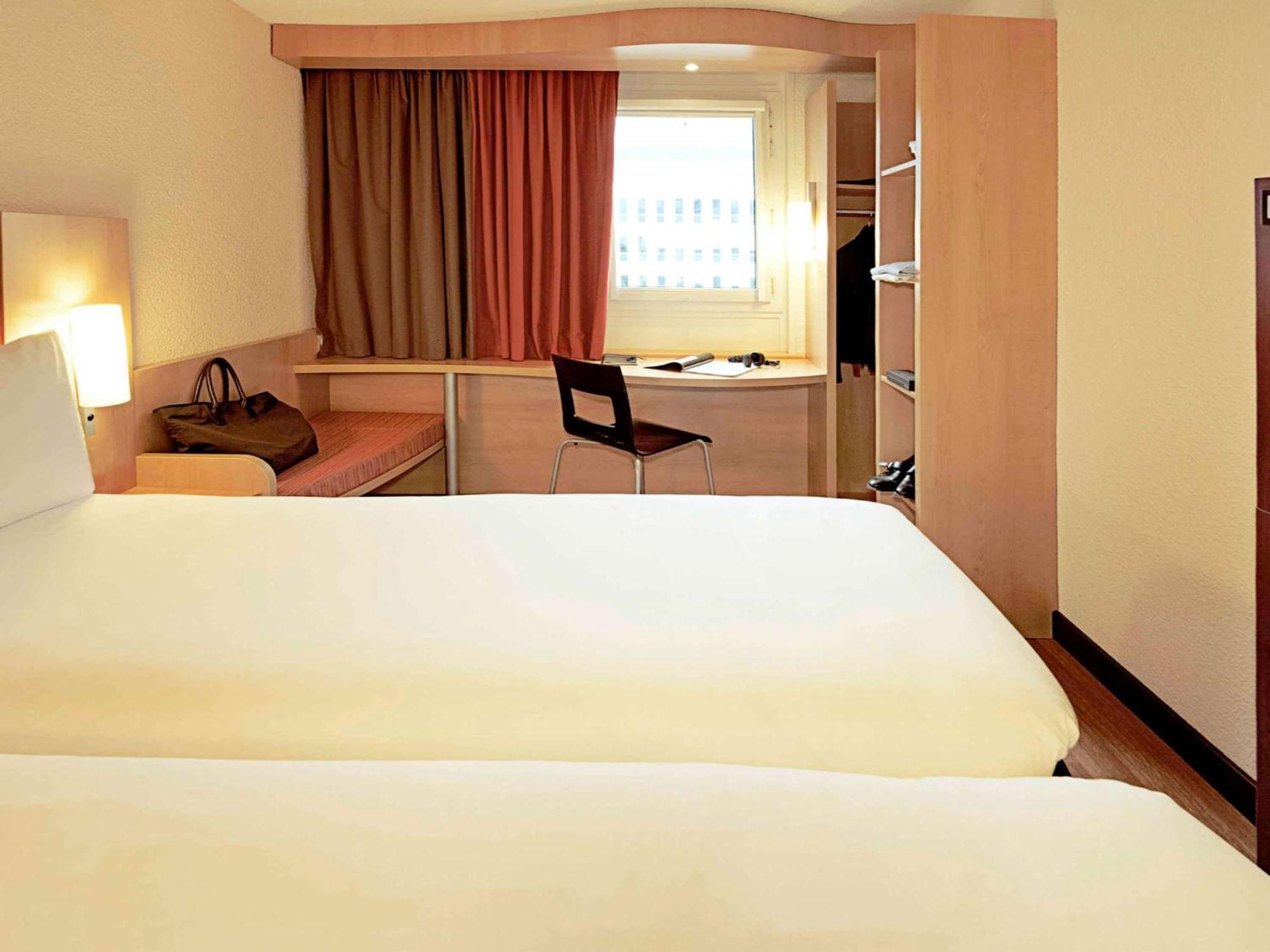 Ibis Centre Gare Saint Charles 3* Marseilles