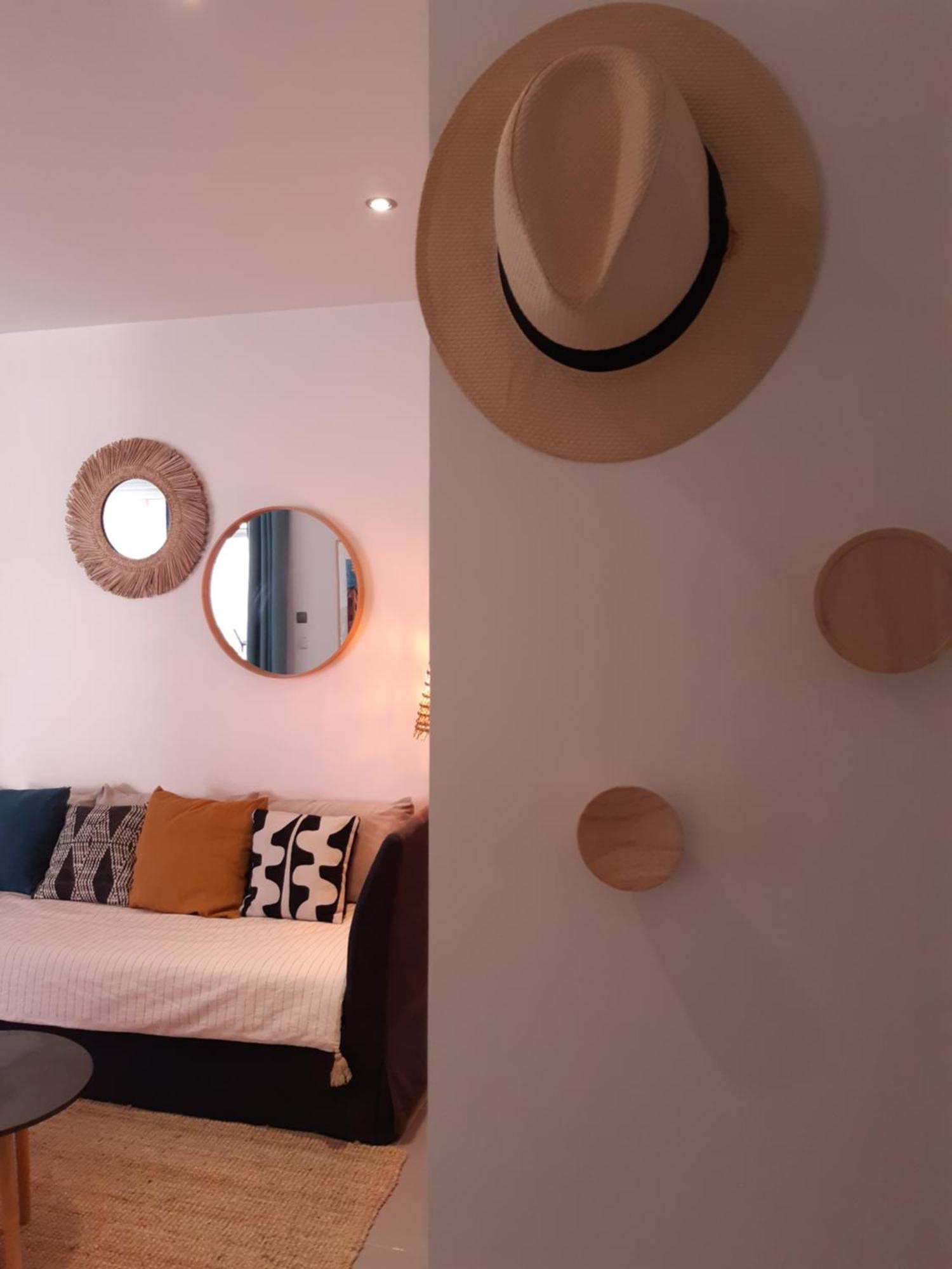 Grand Avec Patio Apartment *