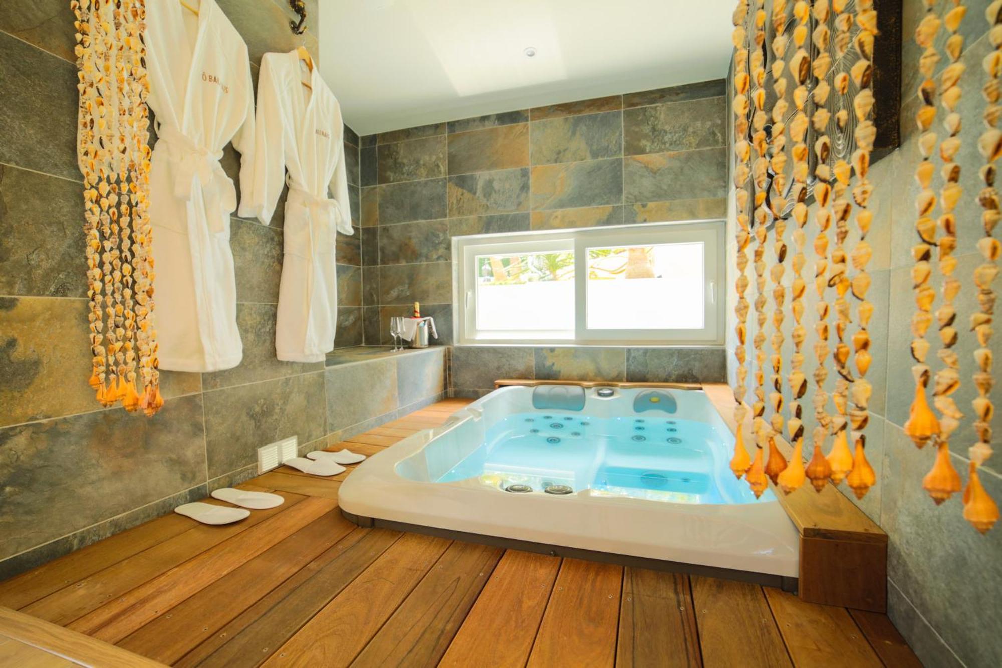 O Balinais Mini Avec Et Piscine Privative Bed & Breakfast Marseille