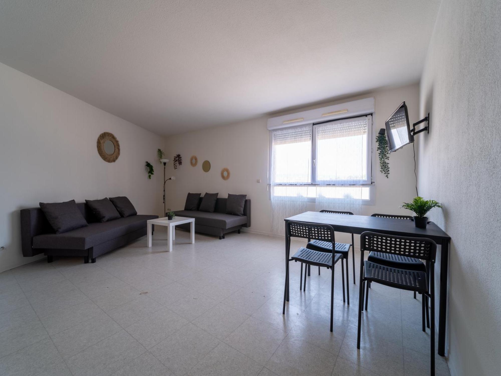Tout Equipe A 6 Minutes De La Gare St Charles Apartment Marseille
