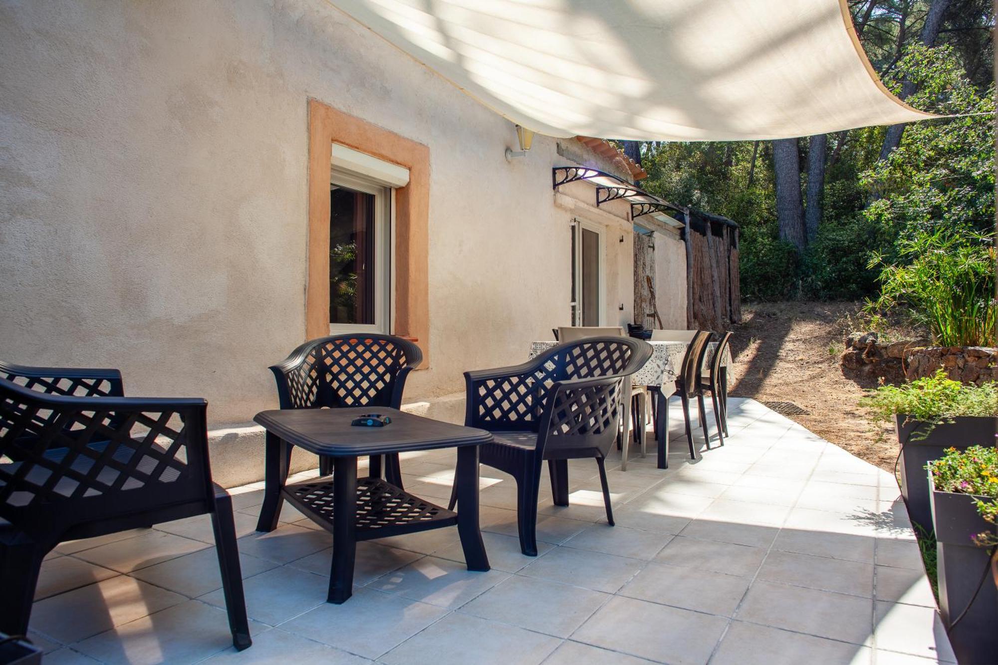 T2 Dans Les Pins Appartement Marseilles