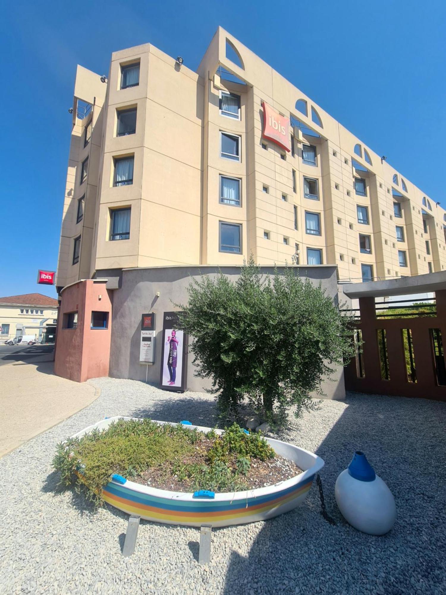 Hotel Ibis Centre Gare Saint Charles 3*