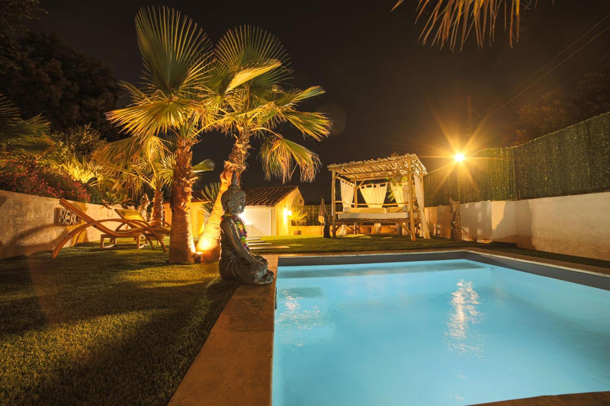 O Balinais Mini Avec Et Piscine Privative Bed & Breakfast Marseille