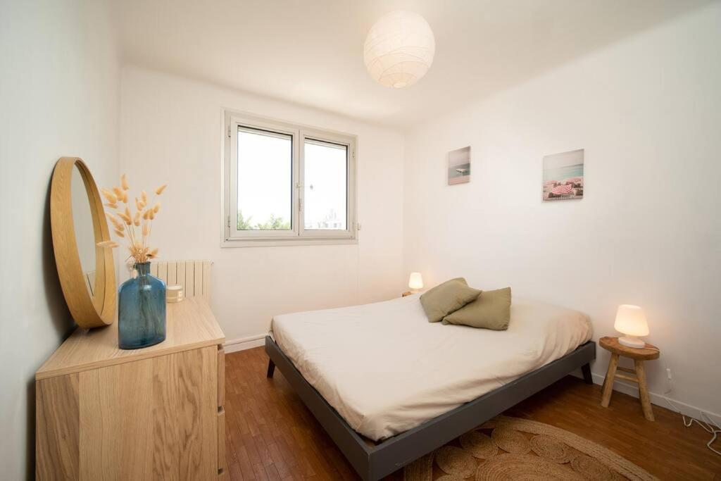 Fully Equipped With Parking 6 Beds Apartamento Marsella