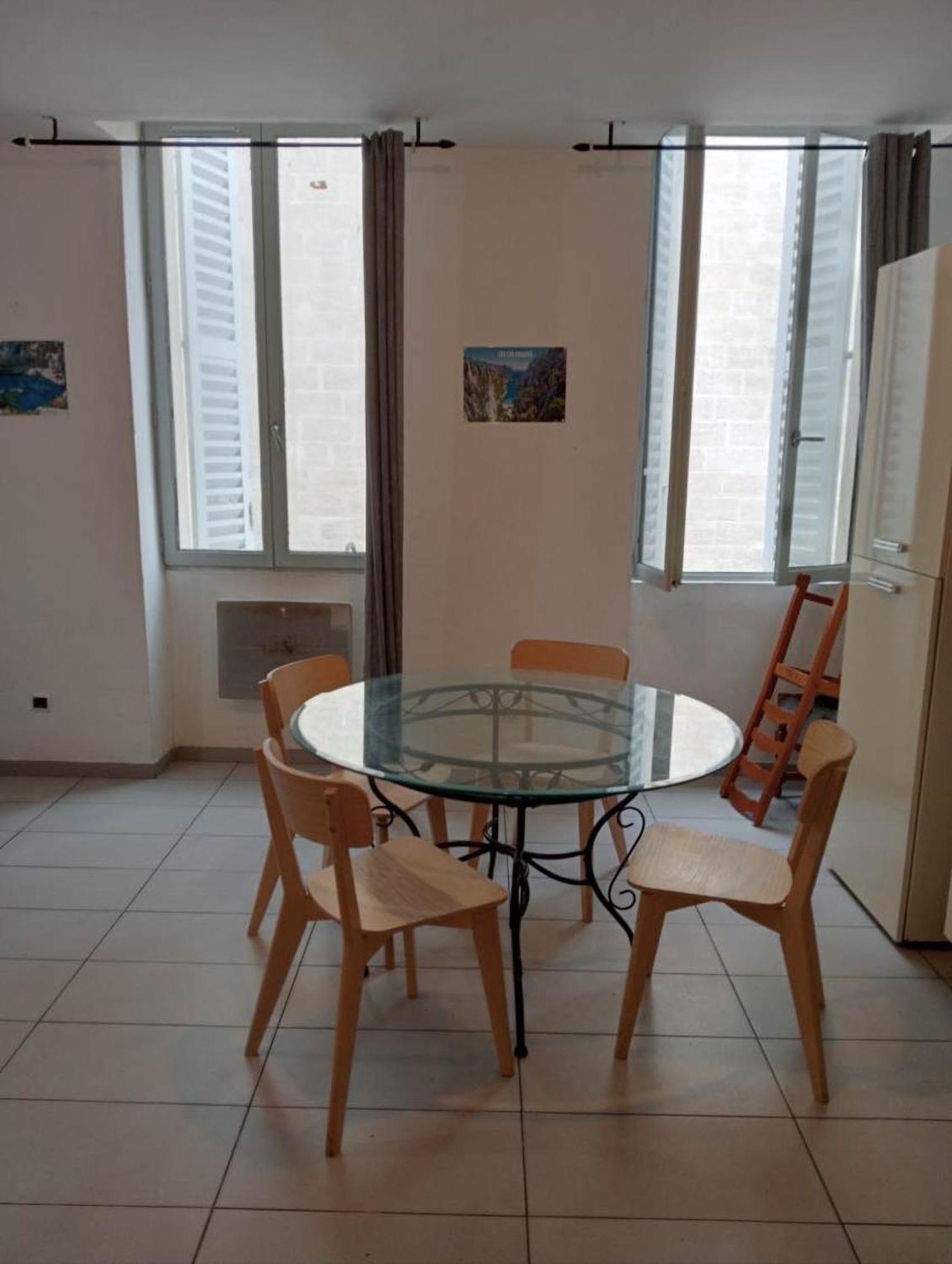 T3 Vieux Port Opera Apartamento *
