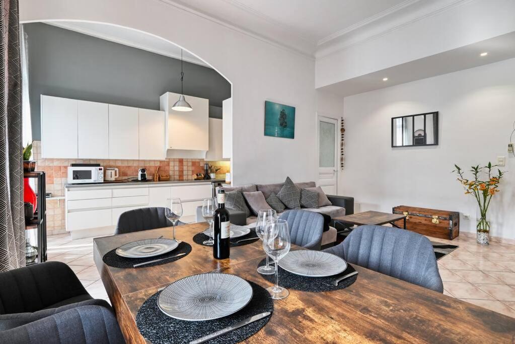 Căn hộ Spacieux Et Elegant A Chave Centre Marseille