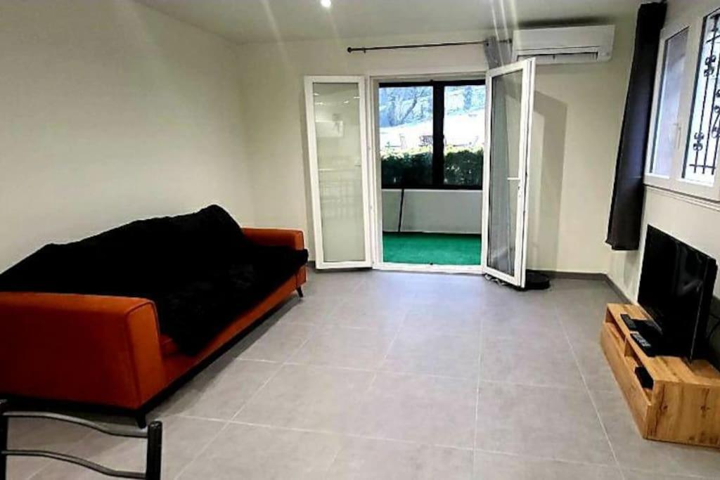A Proximite De Toutes Commodites Appartement
