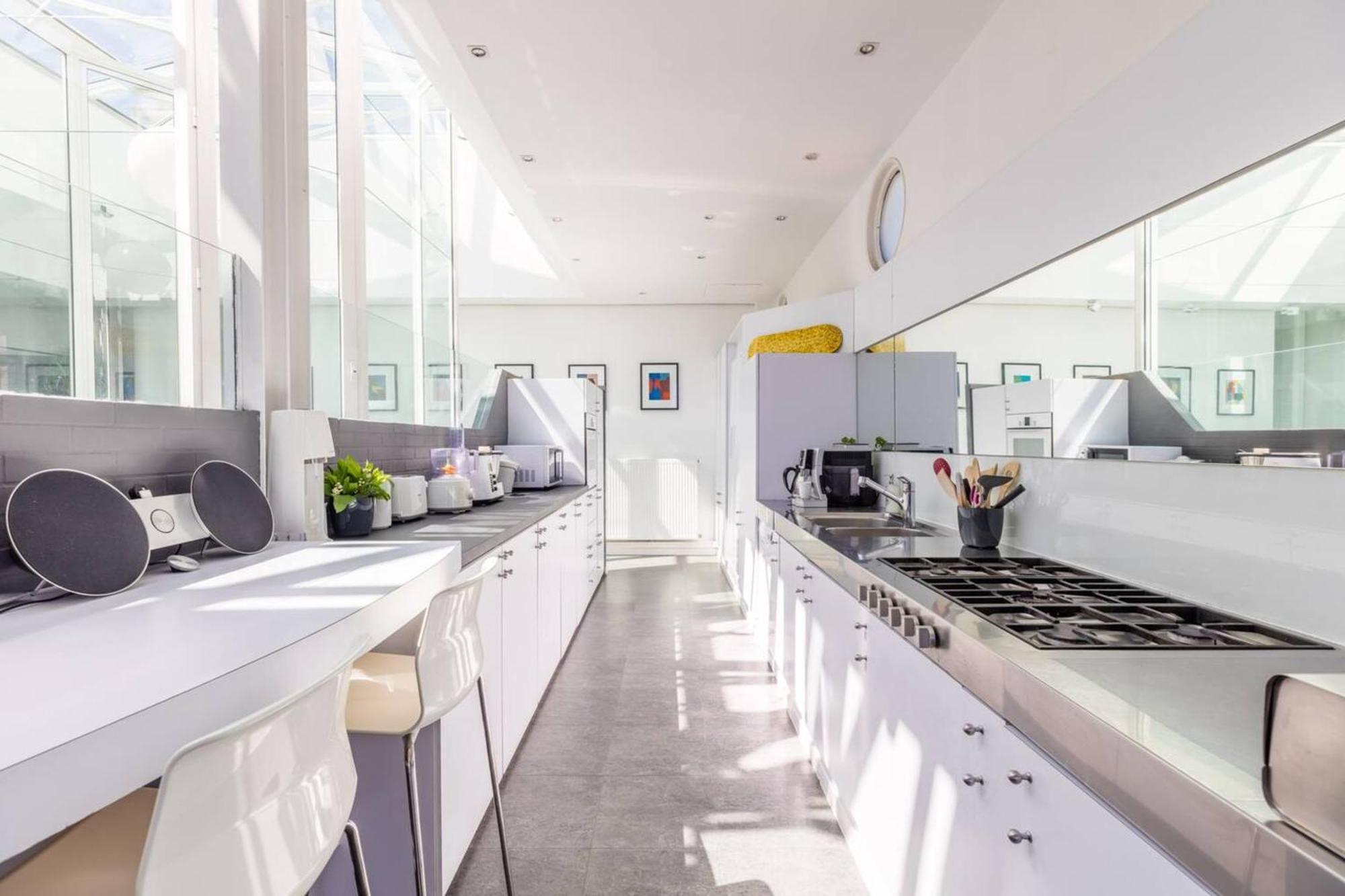 Nhà nghỉ Grande Avec Jacuzzi A Marseille