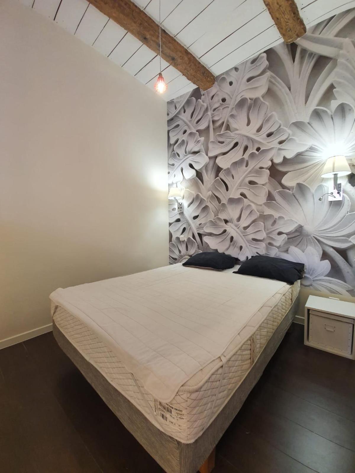Vieux Port Panier Jardin Guest house *
