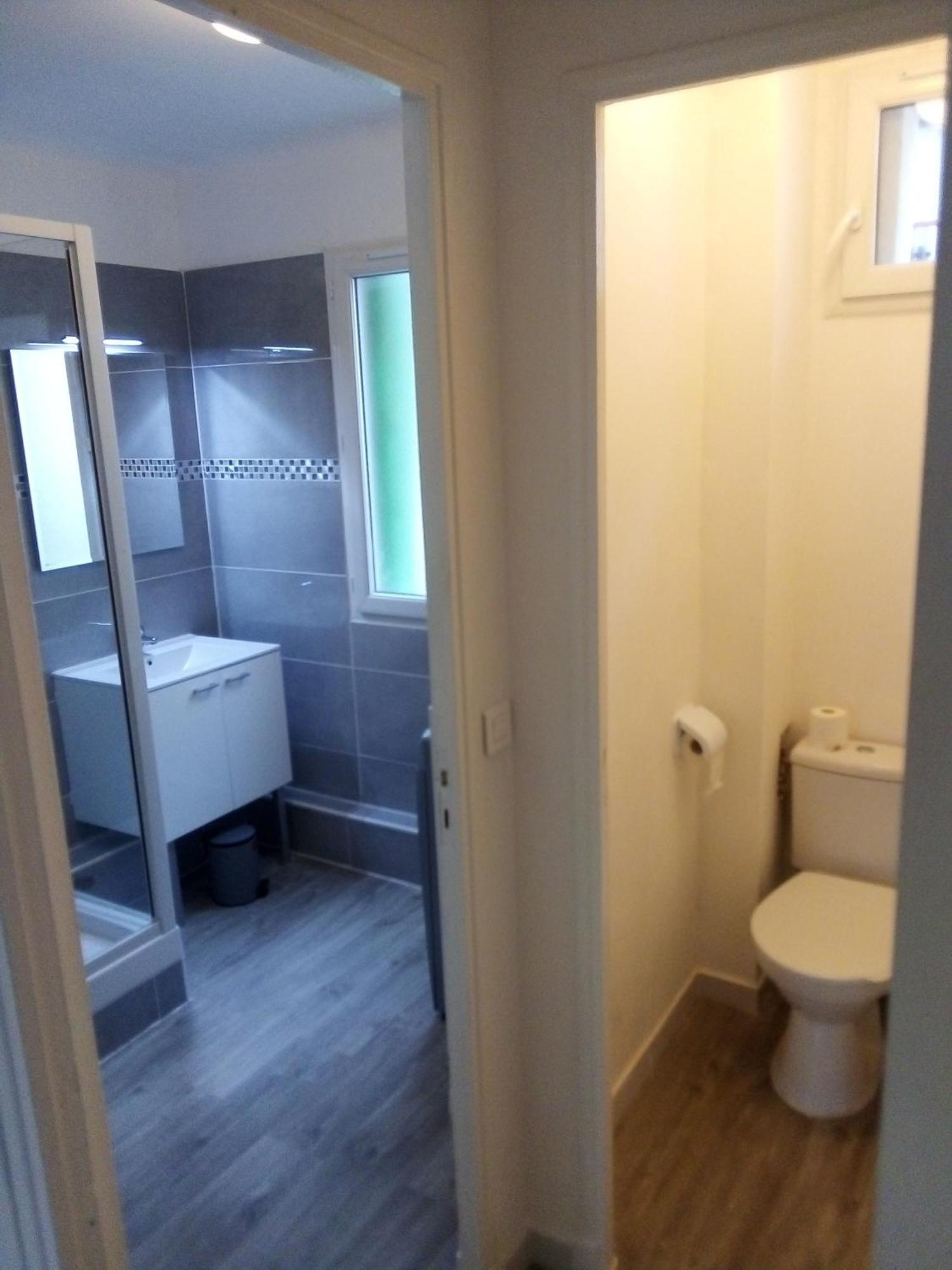 Bienvenus ! Jaune Apartment Marseilles
