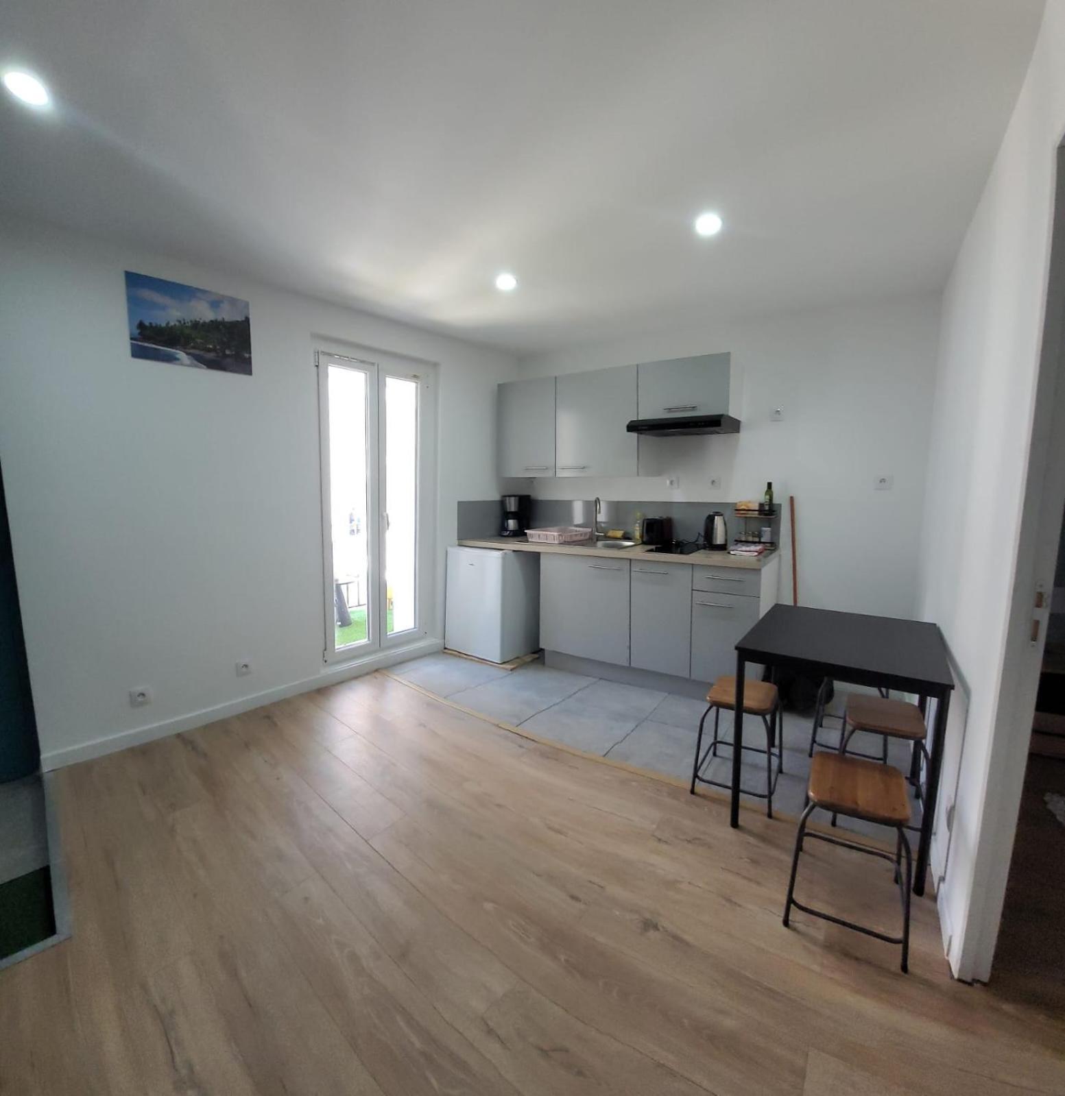 Charment T2 Quartier Createurs,metro Crs Julien. Apartment *