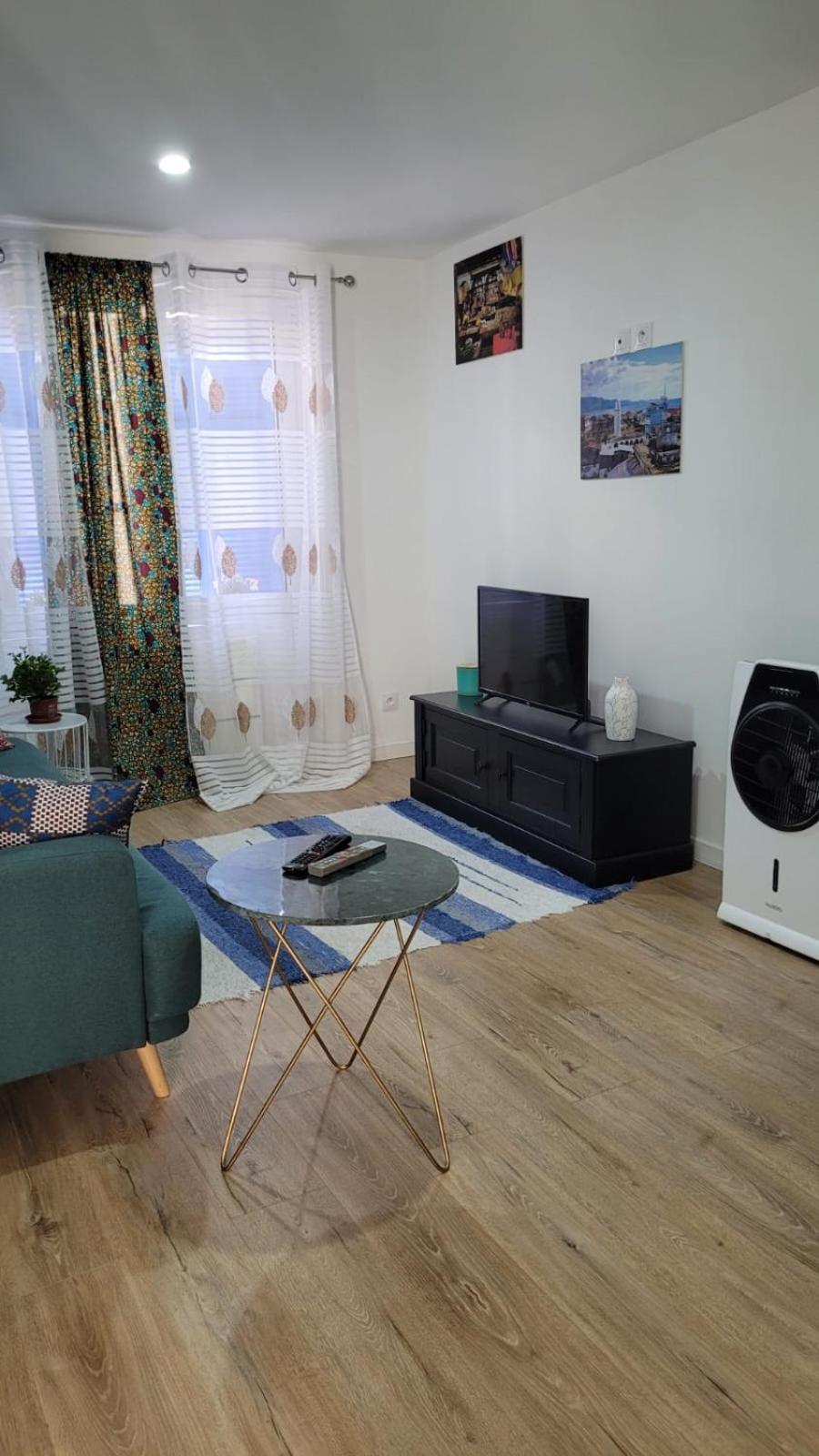 Charment T2 Quartier Createurs,metro Crs Julien. Apartment Marseille