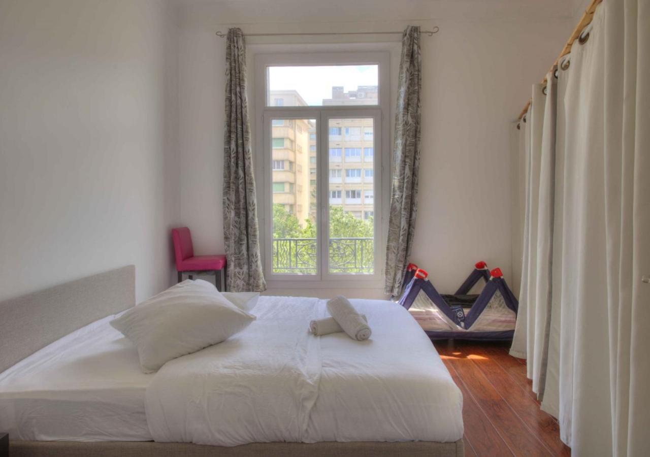 De Caractere Avenue Du Prado 4 Apartment