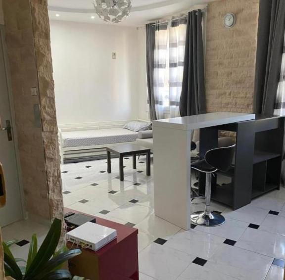 Appartement Lumineux Marseilles