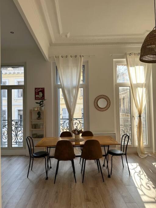 Superbe - 3 Marseille