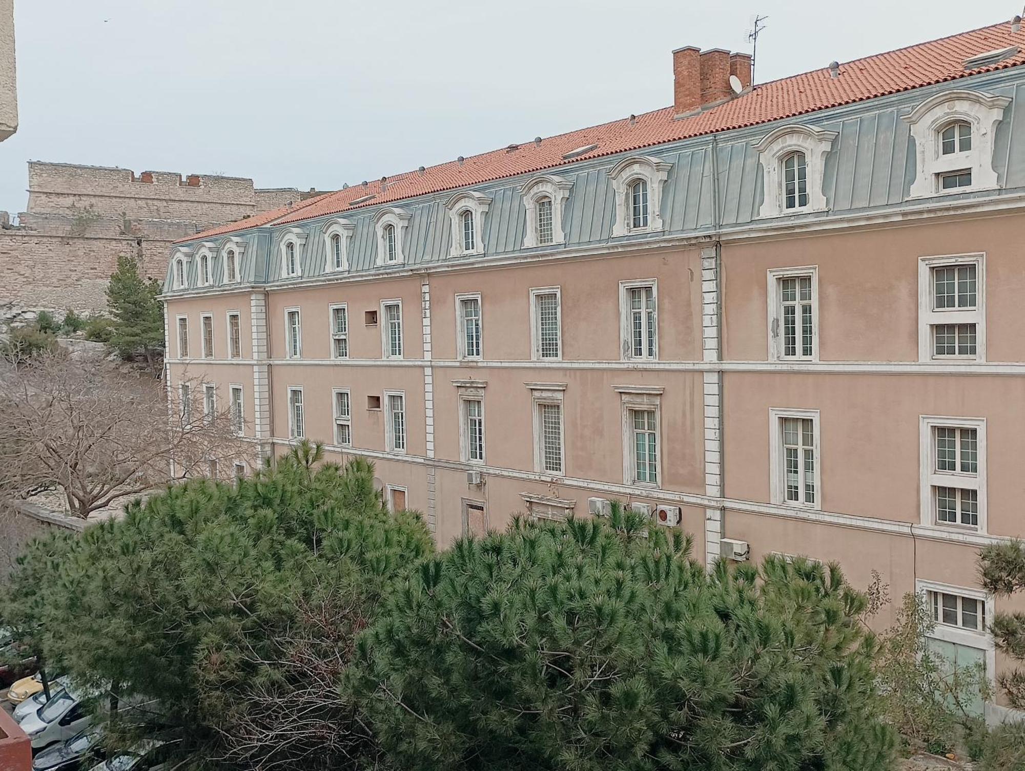 Centre Et Plage F3 Avec Ascenseur Marseille