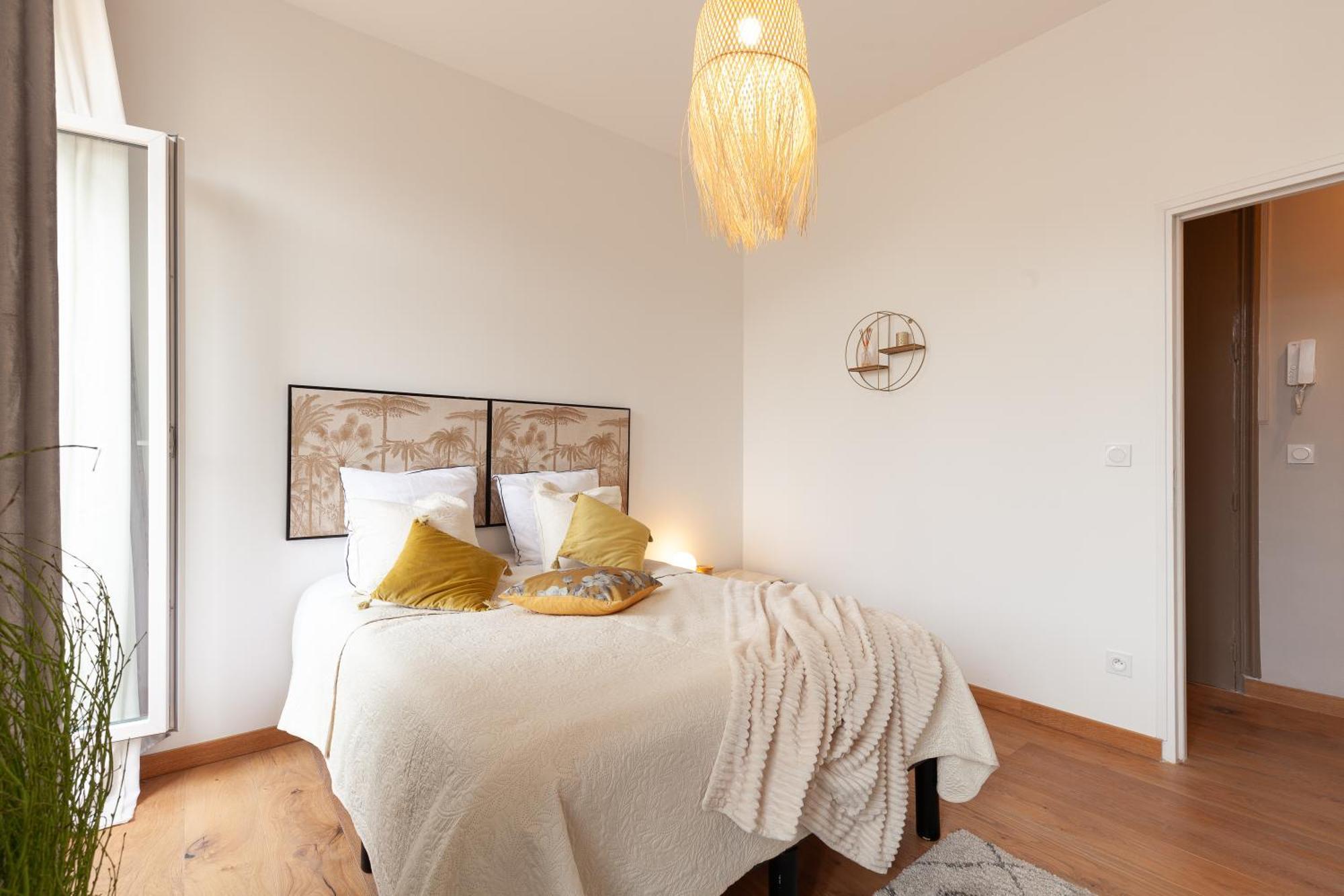Pour 7 A Apartment