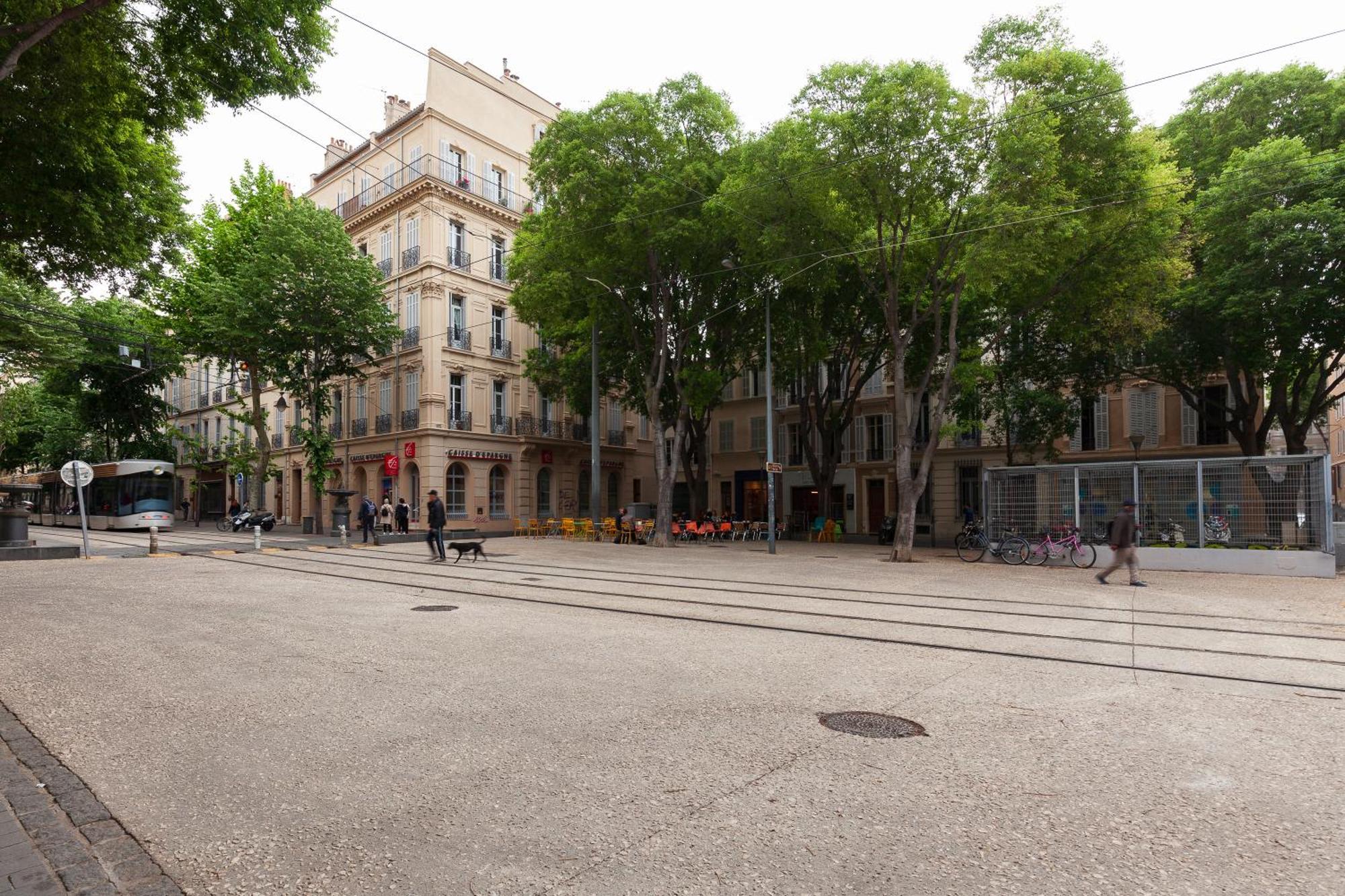 Apartment Pour 7 A Marseille
