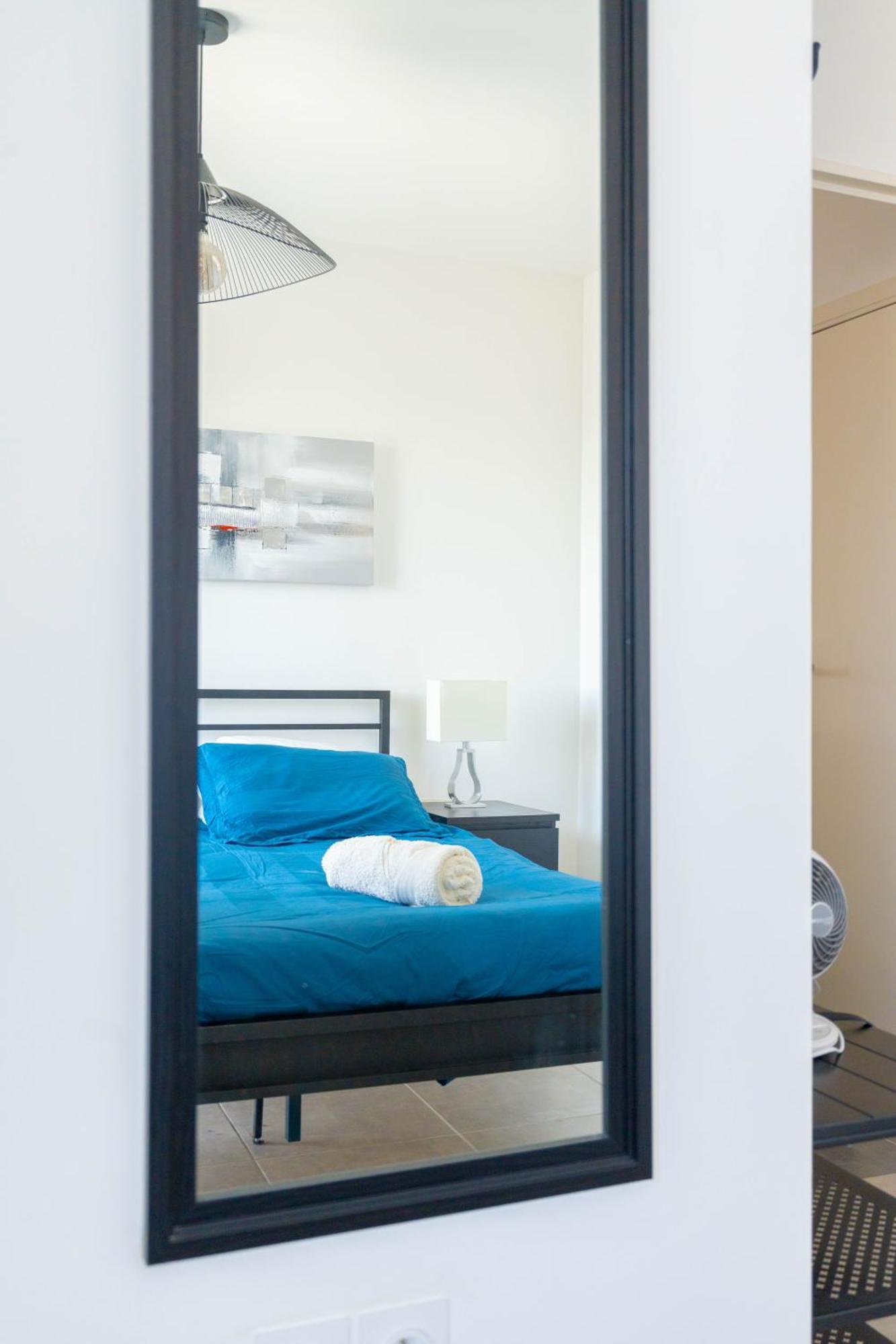 Appartement T2 Entre Plage Et Centre Ville-terrasse/parking Marseilles
