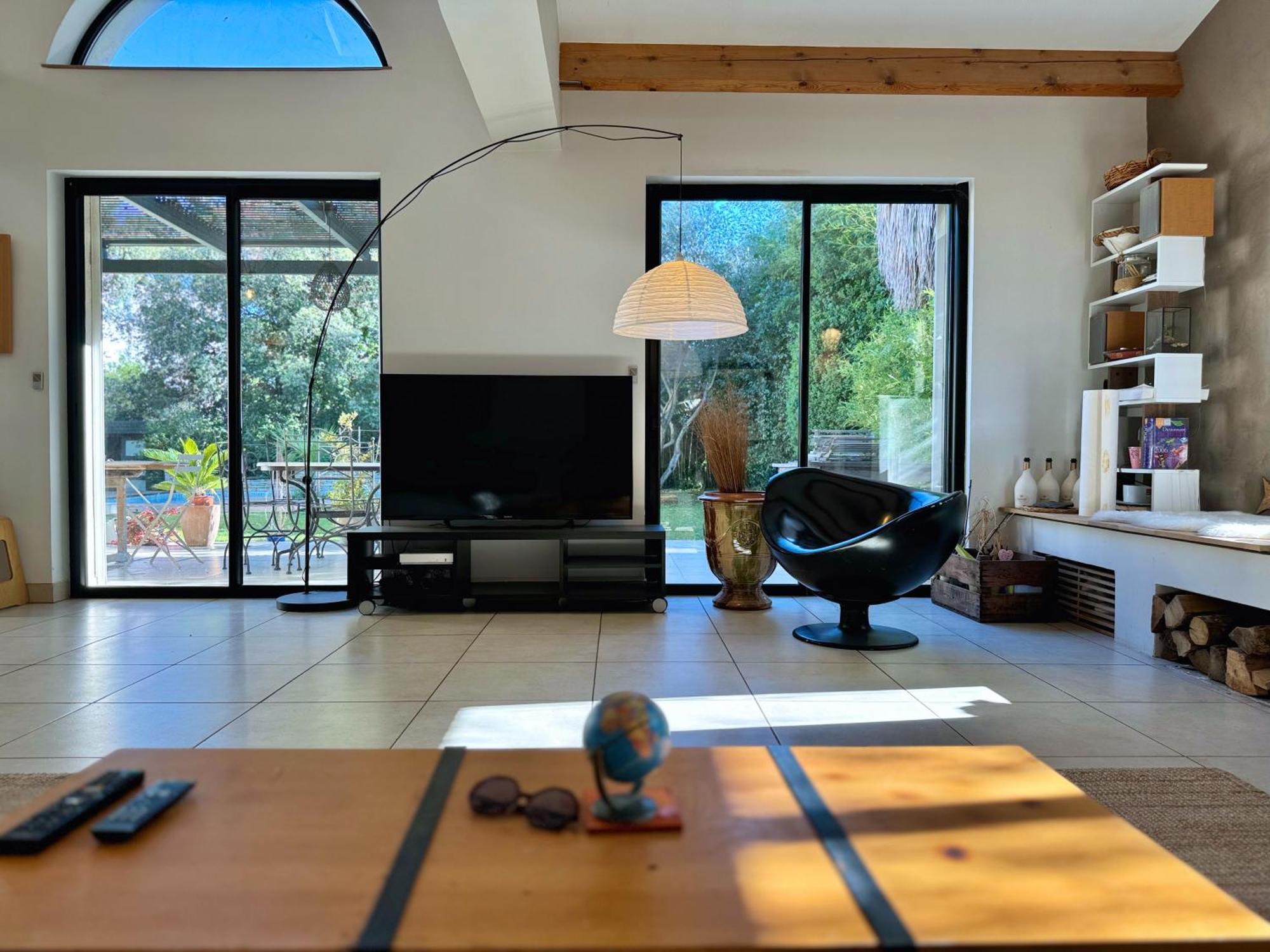 D'architecte Tout Confort, Piscine & Jardin *