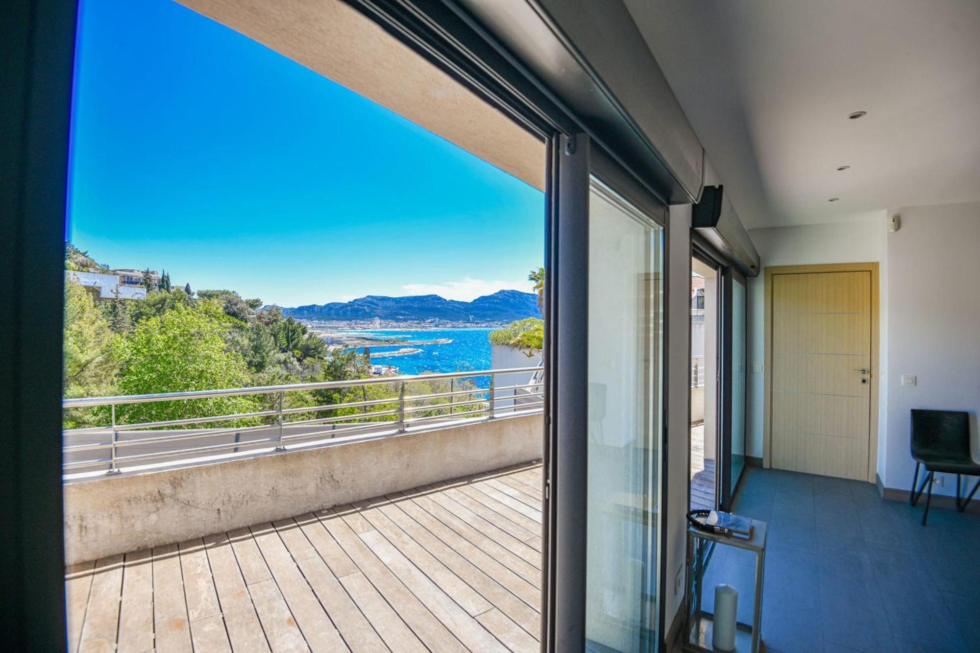 Villa La Kennedy - Vue Mer Avec Piscine Et Parking Marseille