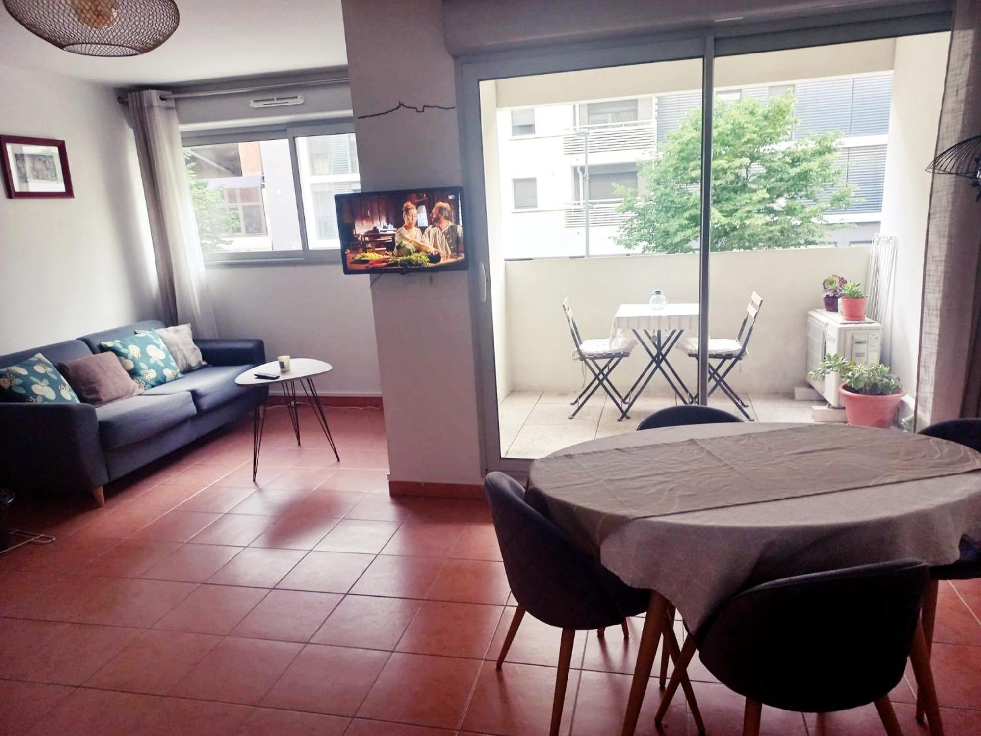 La Major, Urbain + Parking Apartment