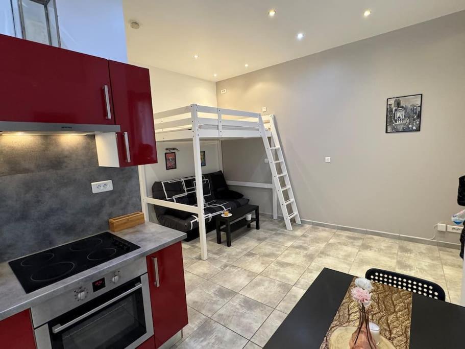 Studio A Louer Apartment
