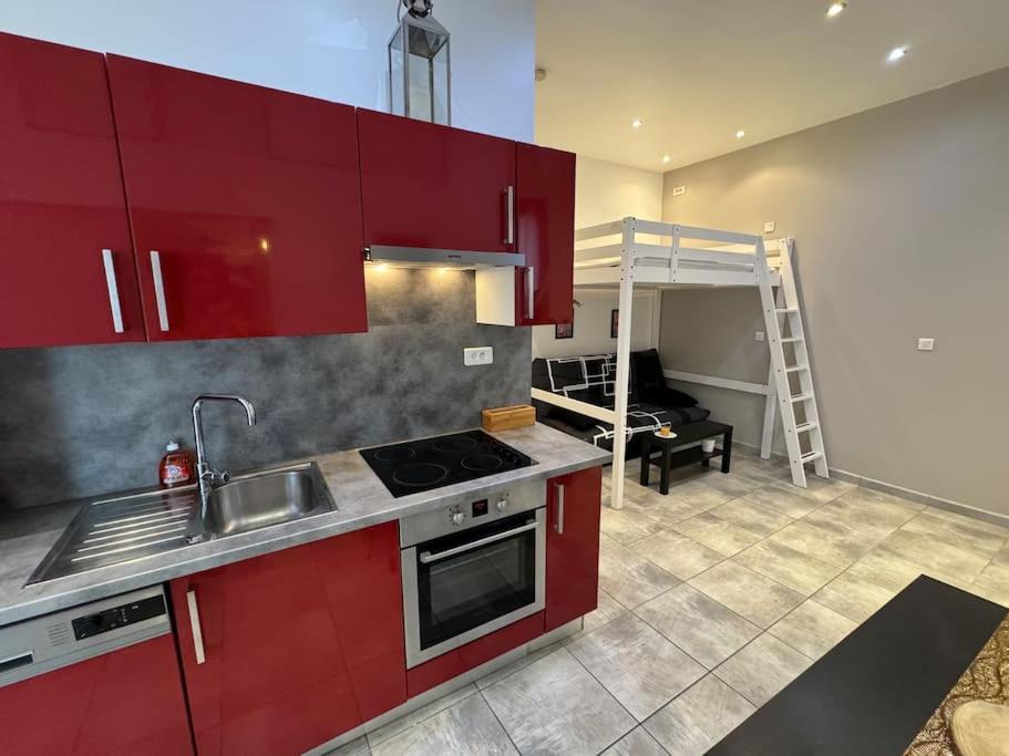 Studio A Louer * Marseilles
