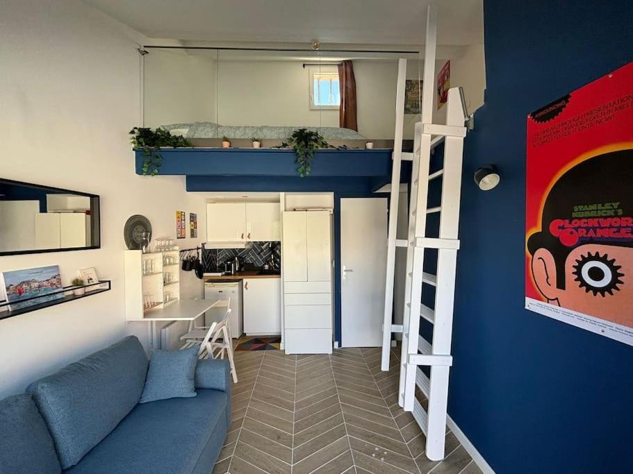 Apartment Perle Au Milieu Du Panier Avec Terrasse Magnifique Marseille