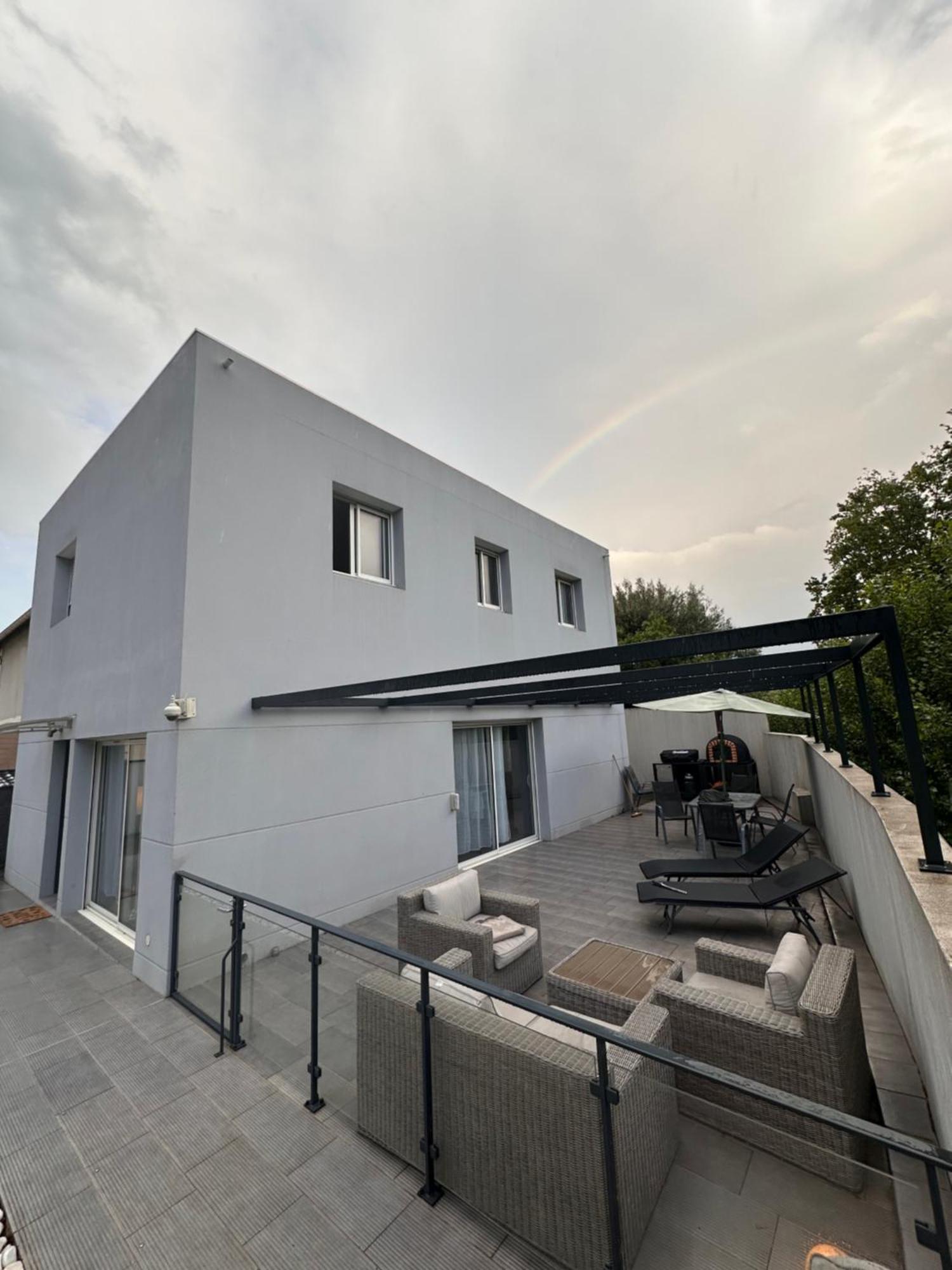 Villa Contemporaine *