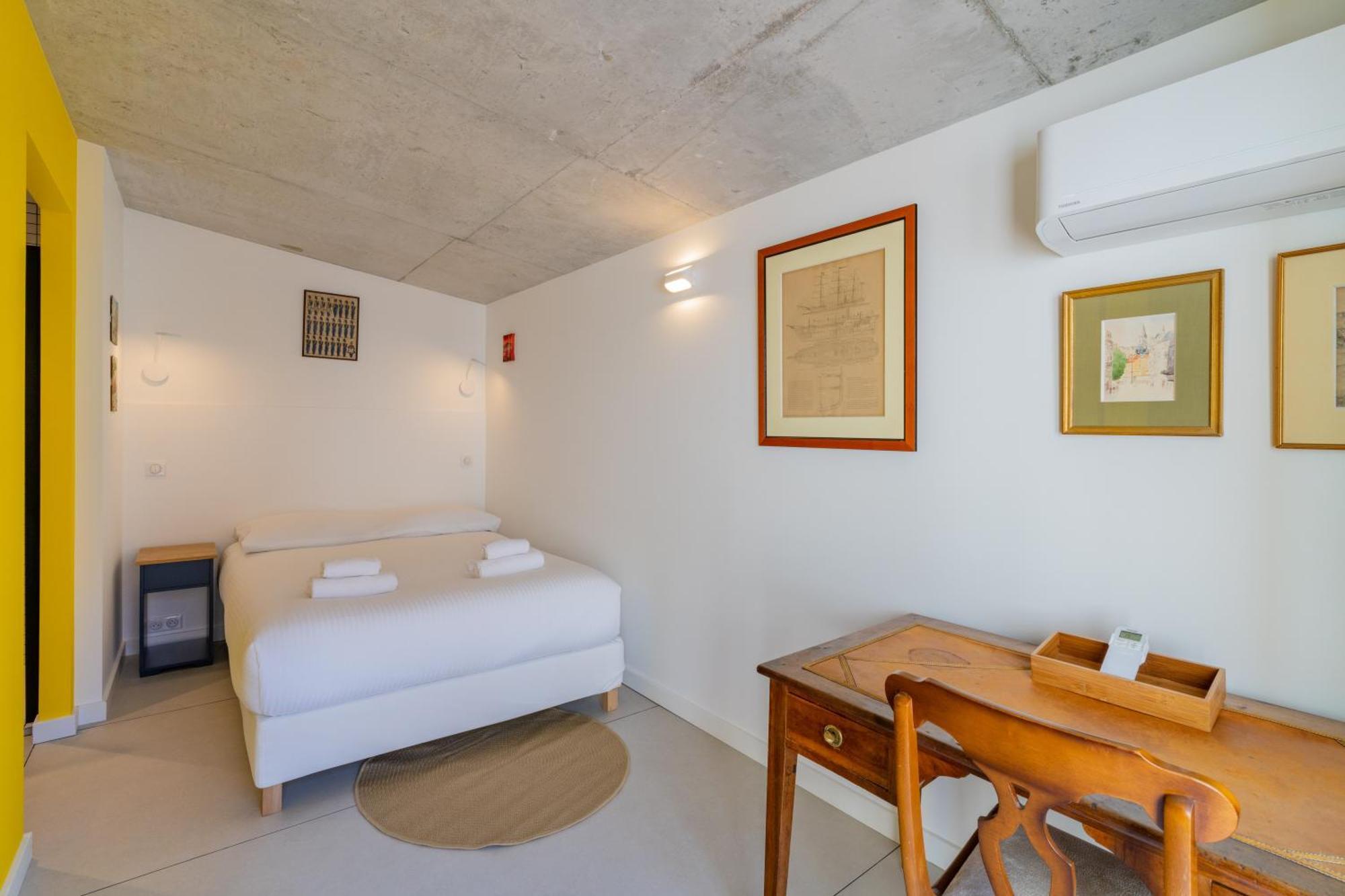 Casa Umi - Magnifique Avec Acces Prive A La Et Grande Terrasse Marseille