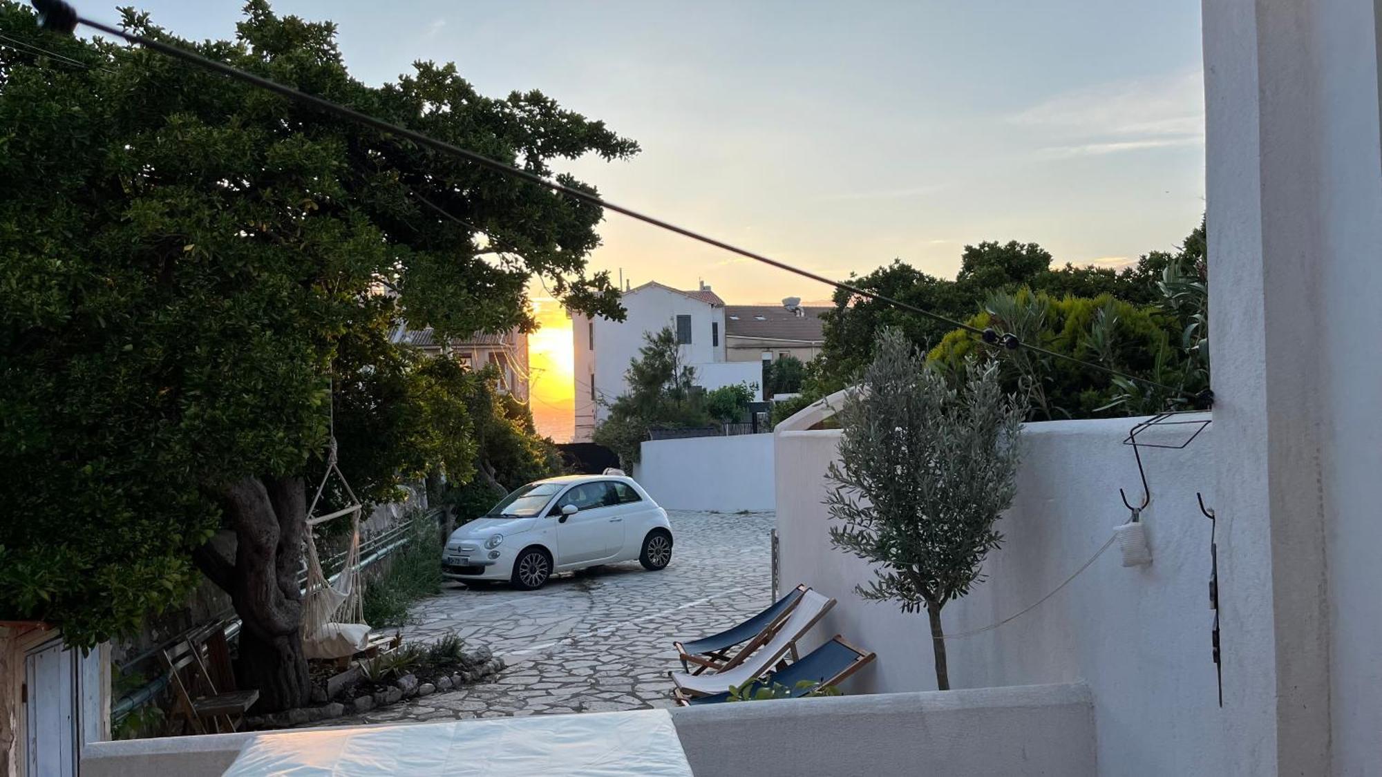 Maison+terrasse Au Calme A 100m De L'eau, Vue Holiday home