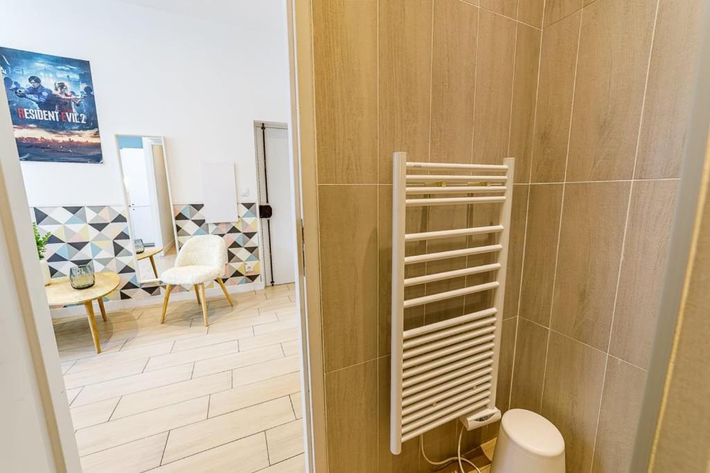 Apartment Cozy Apartement - Near Train Station - Les Freres De La Loc' *
