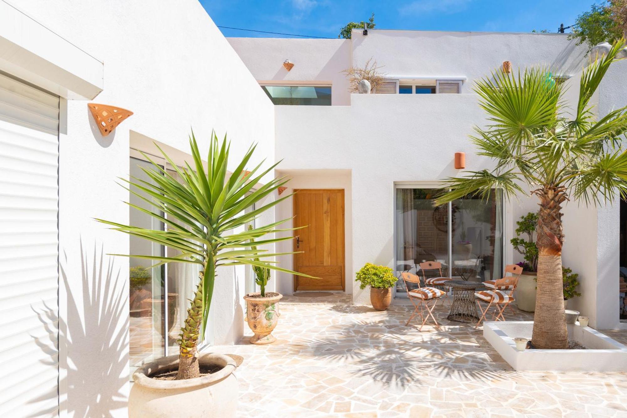 Casa Bayas
